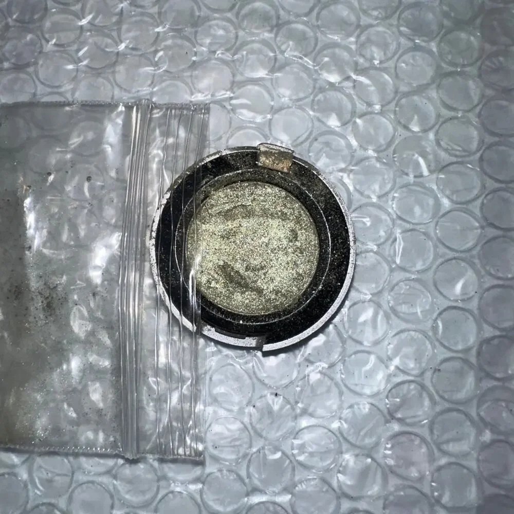 Urban Decay eye shadow urb‎ eyeshadow token